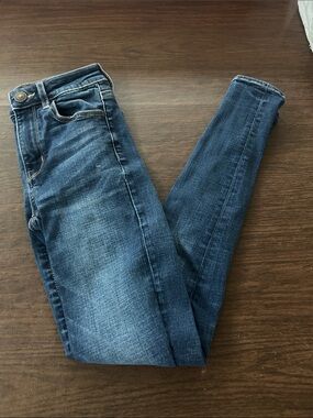 American Eagle Outfitters Indigo Blue Skinny Jeans